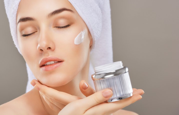 преимущества профессиональной косметики перед масс маркетом преимущества профессиональной косметики перед масс маркетом